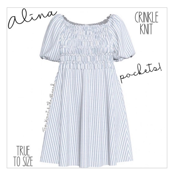 LuLa Roe XL whimsical crinkle knit knee-length dress, with pockets. Blue/white - Picture 8 of 8